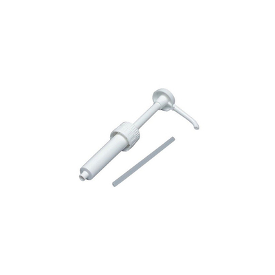 Universal manual dosing pump