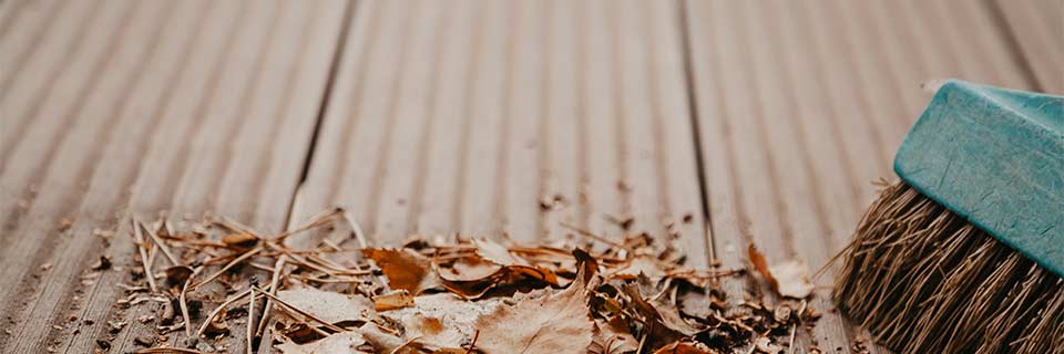 Here's how to effortlessly sweep your terrace